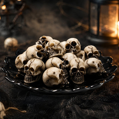 20er Set Mini Totenköpfe für Halloween Deko